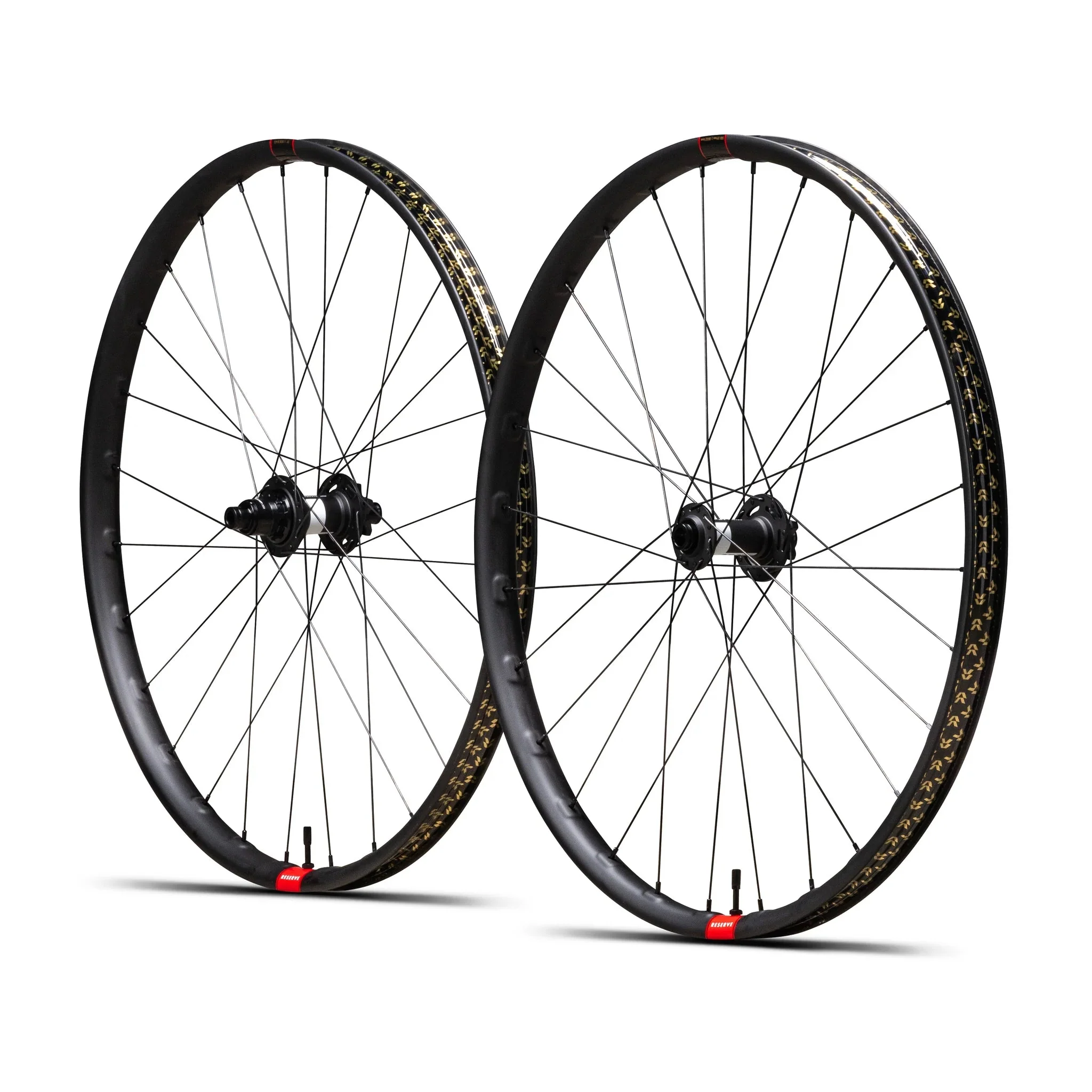 Reserve 30 HD Carbon Wheelset - MX - Boost - 6-Bolt - DT 350 - XD 90t Deg